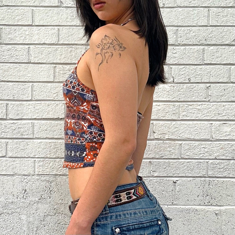 Rue21 Boho Paisley Halter Top Open Back Crop Top M - Picture 3 of 6